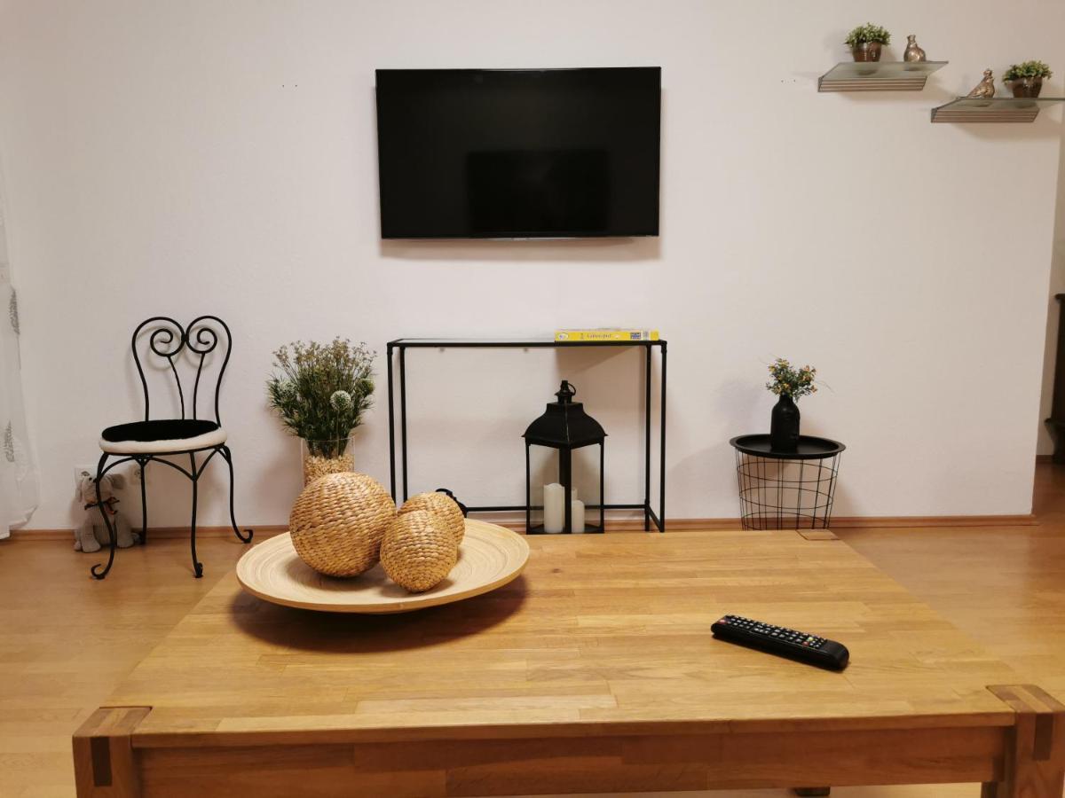 Schoene 3-Zimmer Erdgeschosswohnung Am Bergpark,Unesco,Therme,Train, Wilhelmshoeher Allee 329 Kassel Ngoại thất bức ảnh